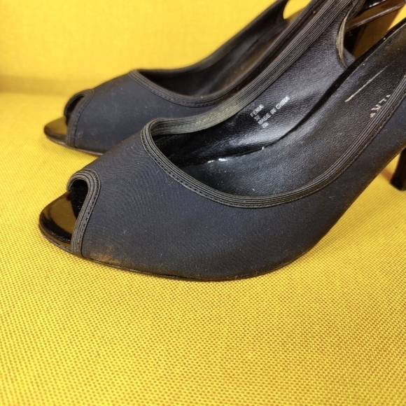 Donald J Pliner Fenia  Women's Slingback Open Toe Black Pump Size 7N - Picture 4 of 8